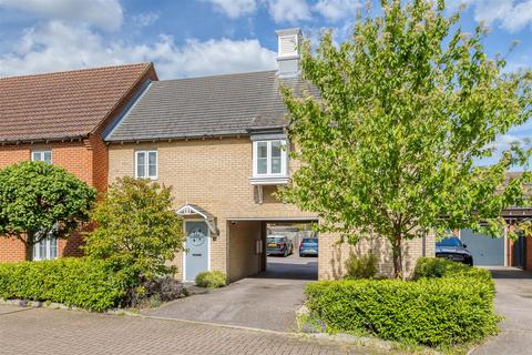 1 bedroom coach house for sale, Prince Harry Close, Stotfold SG5 4PT