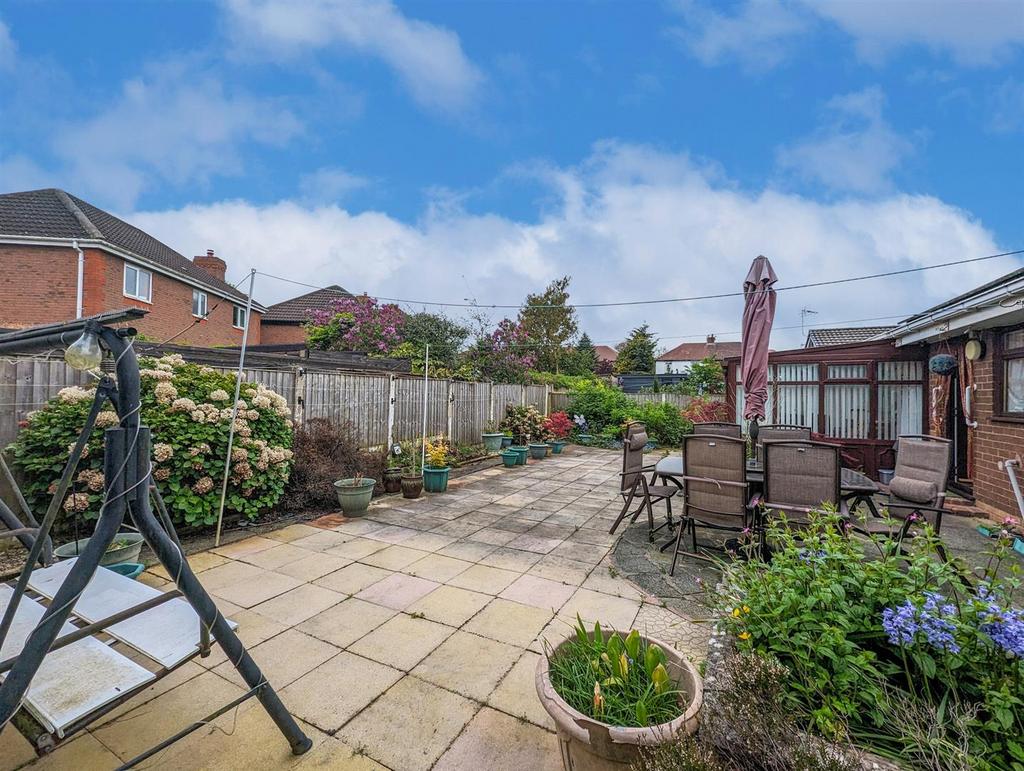 Garden 3.jpg