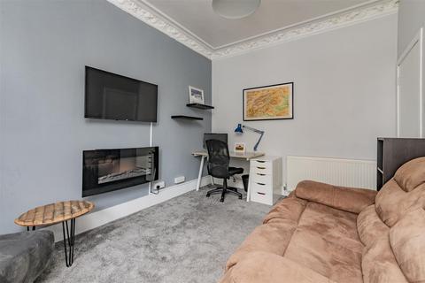 1 bedroom apartment for sale, Bellefield Avenue, Dundee DD1
