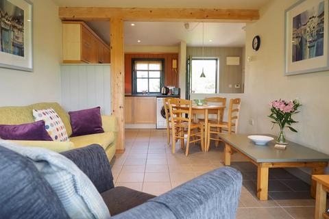 2 bedroom cottage to rent, Tyddyn, Hushwing Living, St Florence