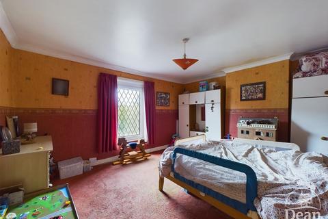3 bedroom cottage for sale, Drybrook Road, Drybrook