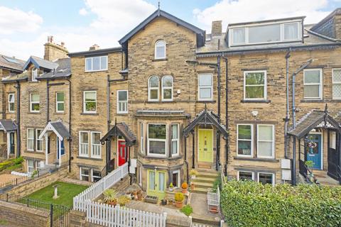 4 bedroom terraced house for sale, Bolton Bridge Road, Ilkley LS29