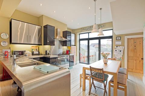 4 bedroom terraced house for sale, Bolton Bridge Road, Ilkley LS29