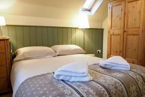 3 bedroom cottage to rent, Crofty, Hushwing Living, St Florence
