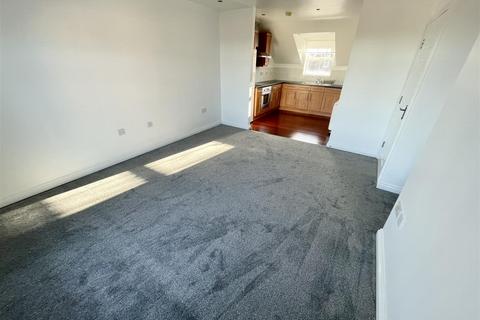 2 bedroom flat to rent, Dorman Gardens, Middlesbrough
