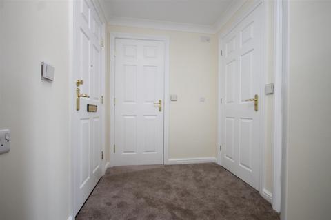 1 bedroom retirement property for sale, Long Street, Thirsk YO7