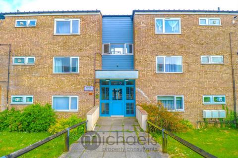 3 bedroom apartment to rent, Avon Way, Colchester, CO4 3YP