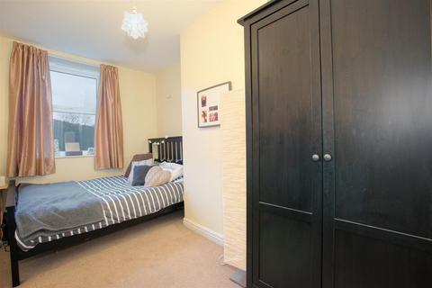 3 bedroom apartment to rent, 157 Oakbrook Road, Sheffield S11