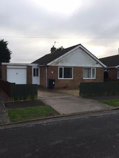 3 bedroom bungalow to rent, Lansdowne Drive, Sutton on Sea