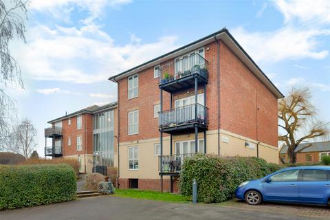 1 bedroom flat for sale, St Catherines Close, Grand Drive SW20
