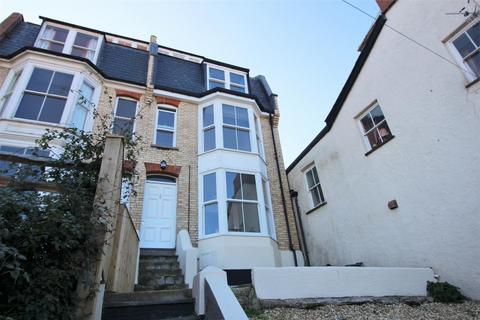 3 bedroom semi-detached house to rent, Fore Street, Ilfracombe EX34