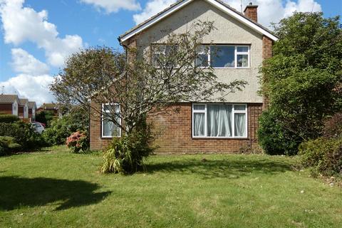 3 bedroom detached house for sale, Chanctonbury Close, Rustington BN16