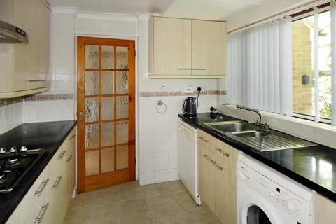 3 bedroom detached house for sale, Chanctonbury Close, Rustington BN16