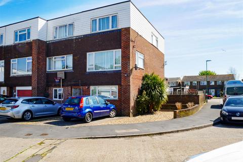 5 bedroom townhouse for sale, Timberleys, Littlehampton BN17