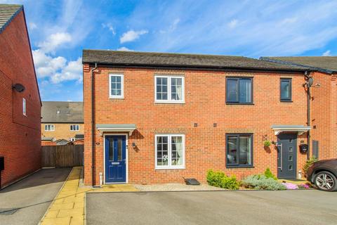 3 bedroom semi-detached house for sale, Silkstone Road, Pontefract WF7