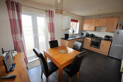 25 Millcroft Close, Thorne, Doncaster, DN8 4DR