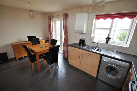 25 Millcroft Close, Thorne, Doncaster, DN8 4DR