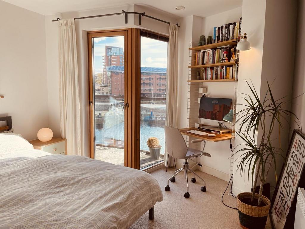 6 - second bedroom.jpeg