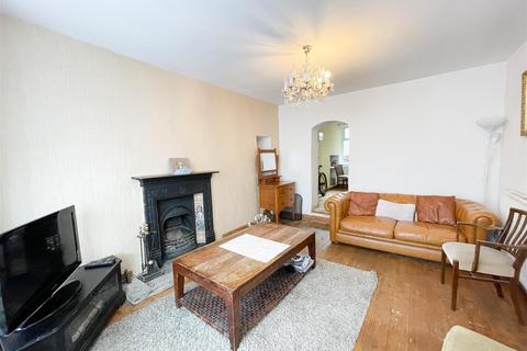 4 bedroom terraced house for sale, West Road, Buxton