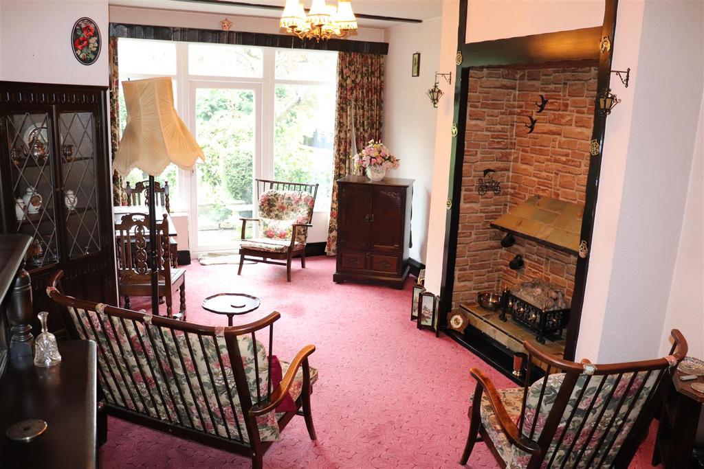 Boscobel Road, Walsall 3 bed detached house for sale £395,000
