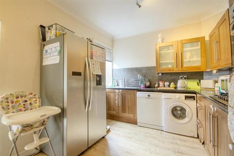10 Alexandra Ville, Skipton, BD23 2QZ
