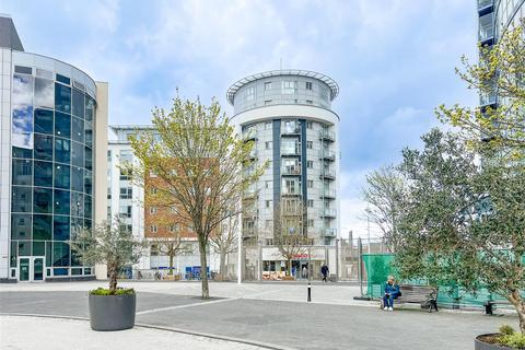 1 bedroom flat for sale, Gunwharf Quays, Portsmouth