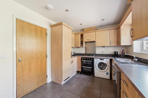 5 bedroom townhouse for sale, Tadros Court, High Wycombe HP13