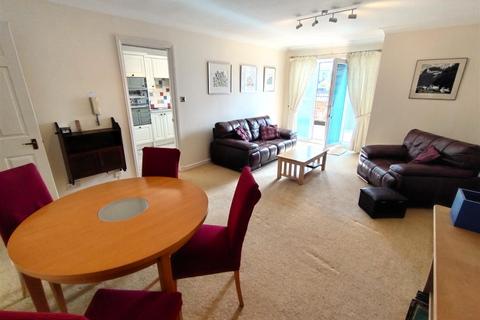 2 bedroom apartment for sale, Pocketts Wharf, Marina, Swansea