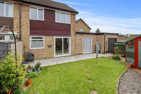 2 bedroom end of terrace house for sale, Leamland Walk, Hailsham