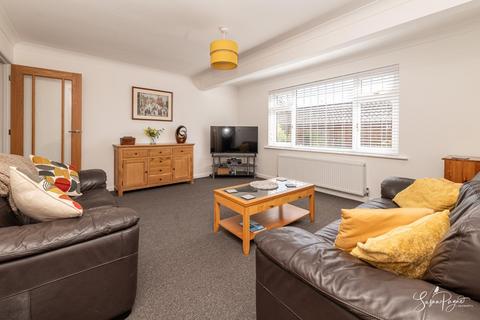 3 bedroom detached bungalow for sale, Partlands Close, Ryde