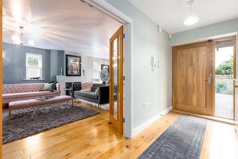 4 bedroom detached house to rent, Park Close, Kirtlington