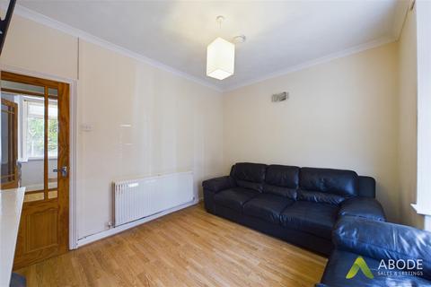 3 bedroom terraced house for sale, Carlton Street, Burton-On-Trent DE13