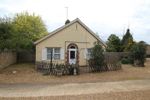 2 bedroom detached bungalow for sale, Church Street, Werrington, Peterborough