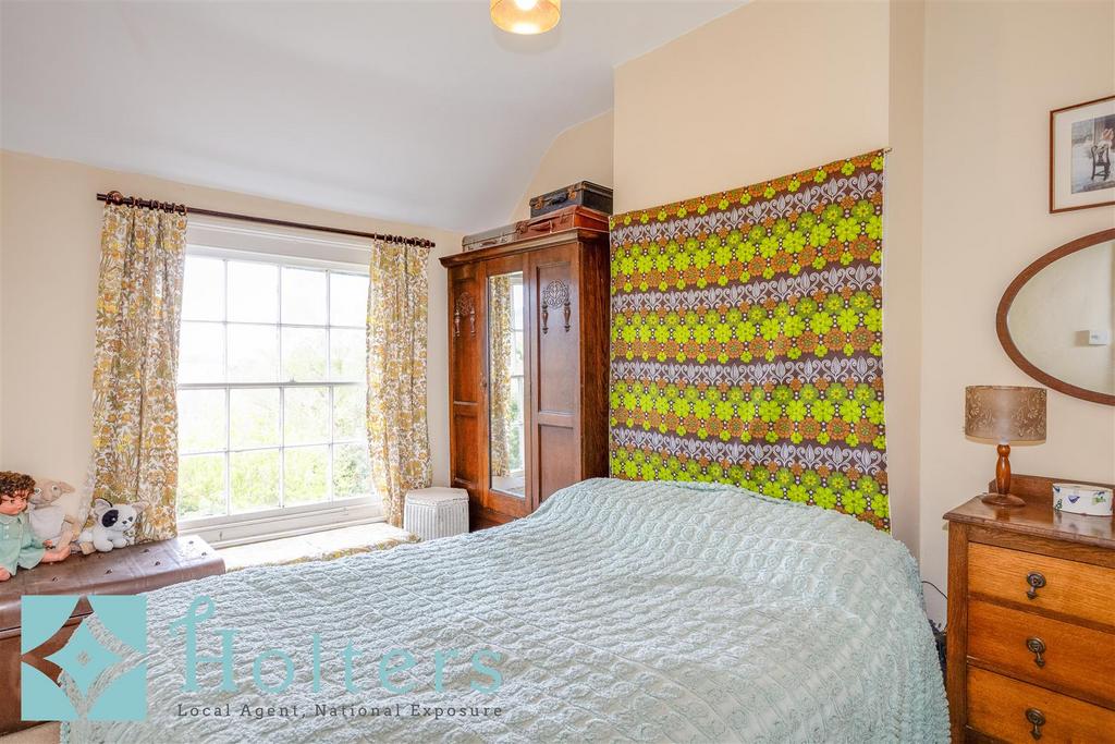8 Fishmore rd interior-8.jpg