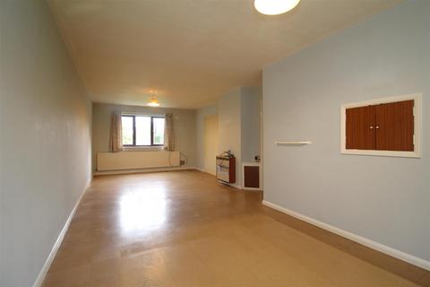 4 The Leys, Peterborough, PE3 6LE