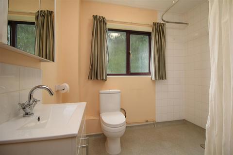 4 The Leys, Peterborough, PE3 6LE