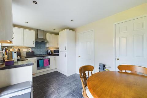 2 bedroom end of terrace house for sale, Stanbury Mews, Hucclecote, Gloucester