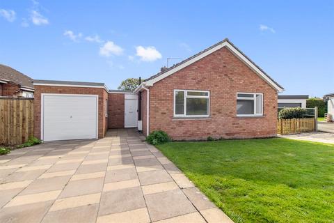 2 bedroom bungalow for sale, Brookfield, Malvern, WR14 1DW
