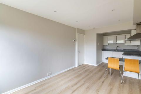 1 bedroom flat to rent, Ladbroke Square, Notting Hill, W11