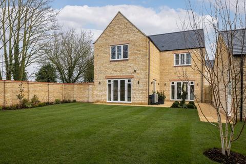 4 bedroom detached house for sale, Plot 1, Rose at Stable Gardens, Fritwell Ormond Manor Road,  Off Fewcott Road,,  Fritwell OX27 7QA