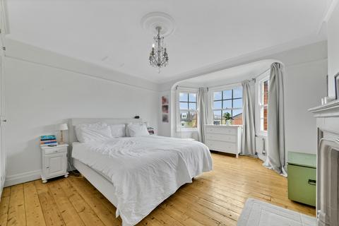 5 bedroom house to rent, Wimbledon Park Road, SW19