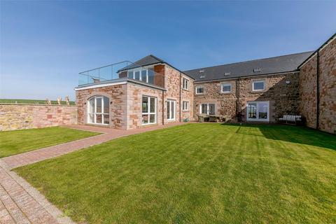 4 bedroom end of terrace house for sale, King Edward View, Halidon Hill, Berwick-upon-Tweed, Northumberland, TD15