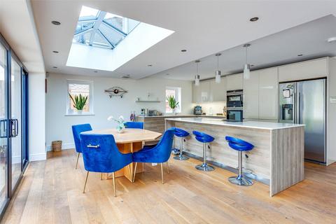 14 Chiltern Road, Marlow, SL7 2PP