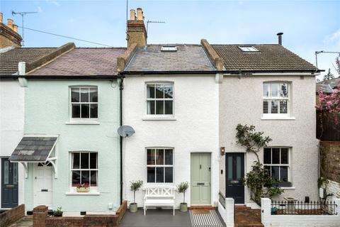 7 Wolsey Grove, Esher, KT10 8NU