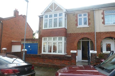 1 bedroom in a house share to rent, Amberley Road Portsmouth PO2