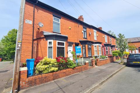 2 bedroom end of terrace house for sale, Berrie Grove, Levenshulme
