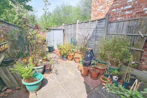 12 Berrie Grove, Manchester, M19 2QA