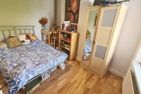 12 Berrie Grove, Manchester, M19 2QA