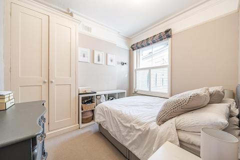 2 bedroom maisonette for sale, Amesbury Avenue, Streatham