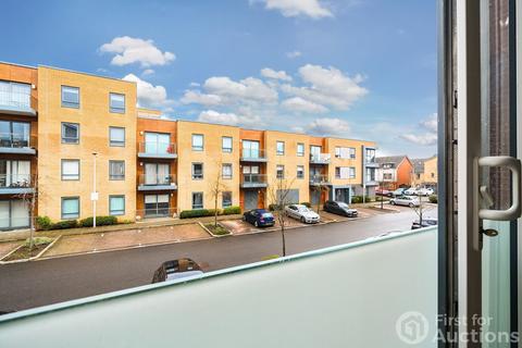 Flat 4, 27 Drake Way, Reading, RG2 0WR